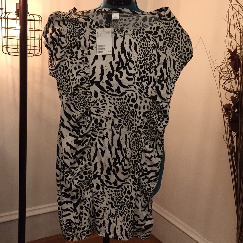Brand new with tags H & M animal print Tunic